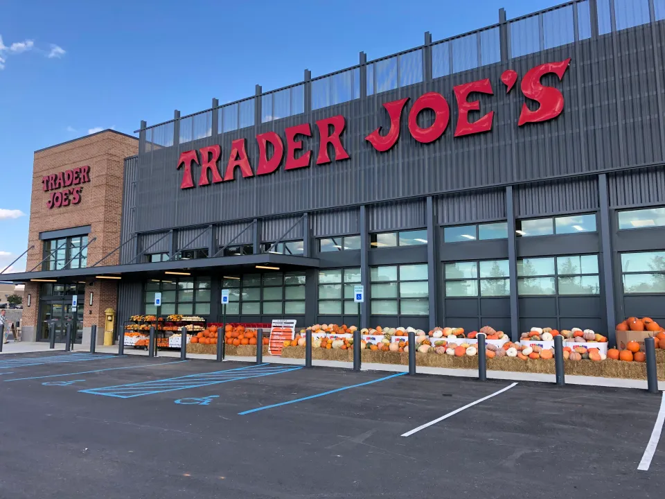 wiki-plus.com - Trader Joe’s Hours – About, Locations, Opening And Closing Time